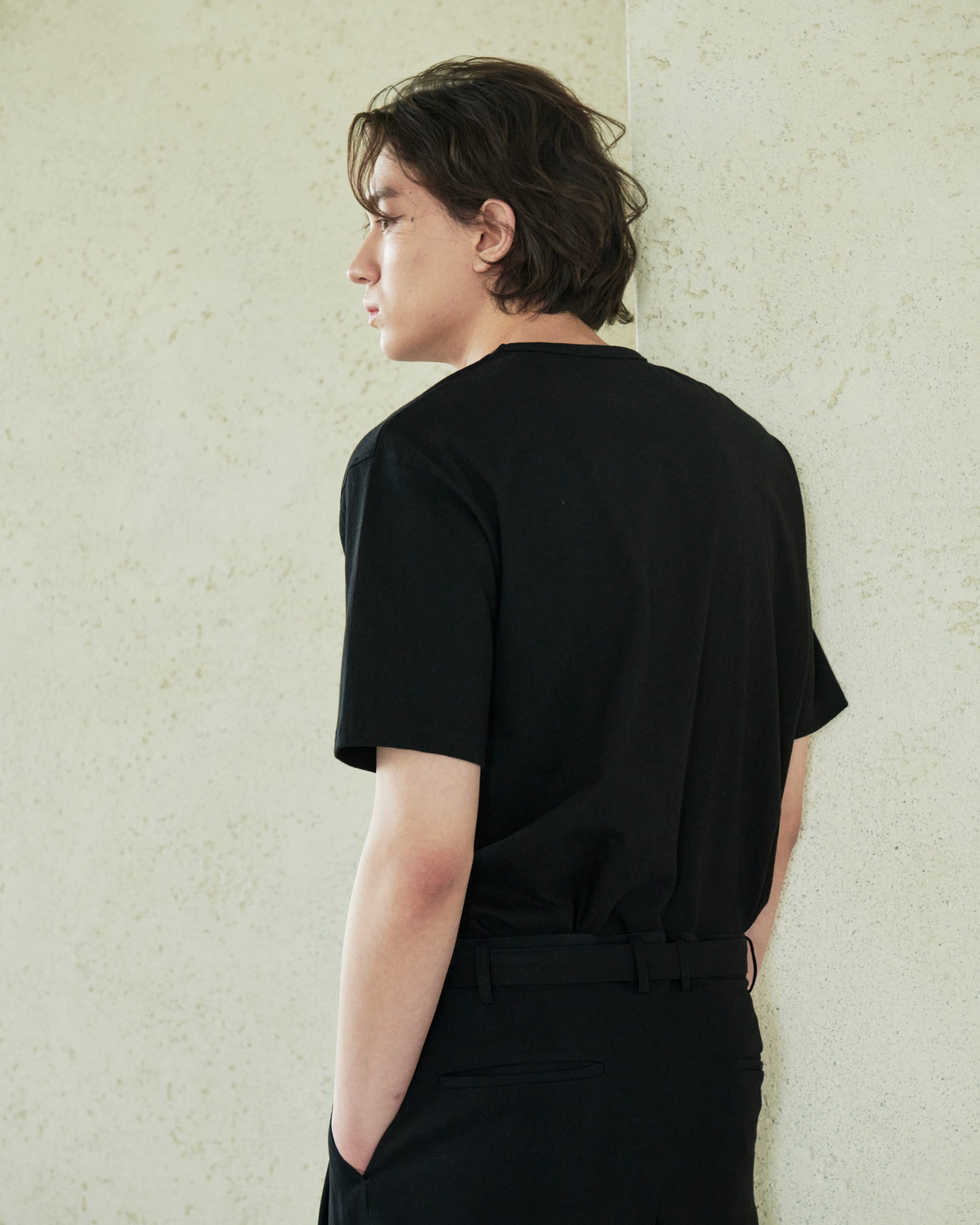 BILLIANT-Basic Open T-Shirt Black - detail 1