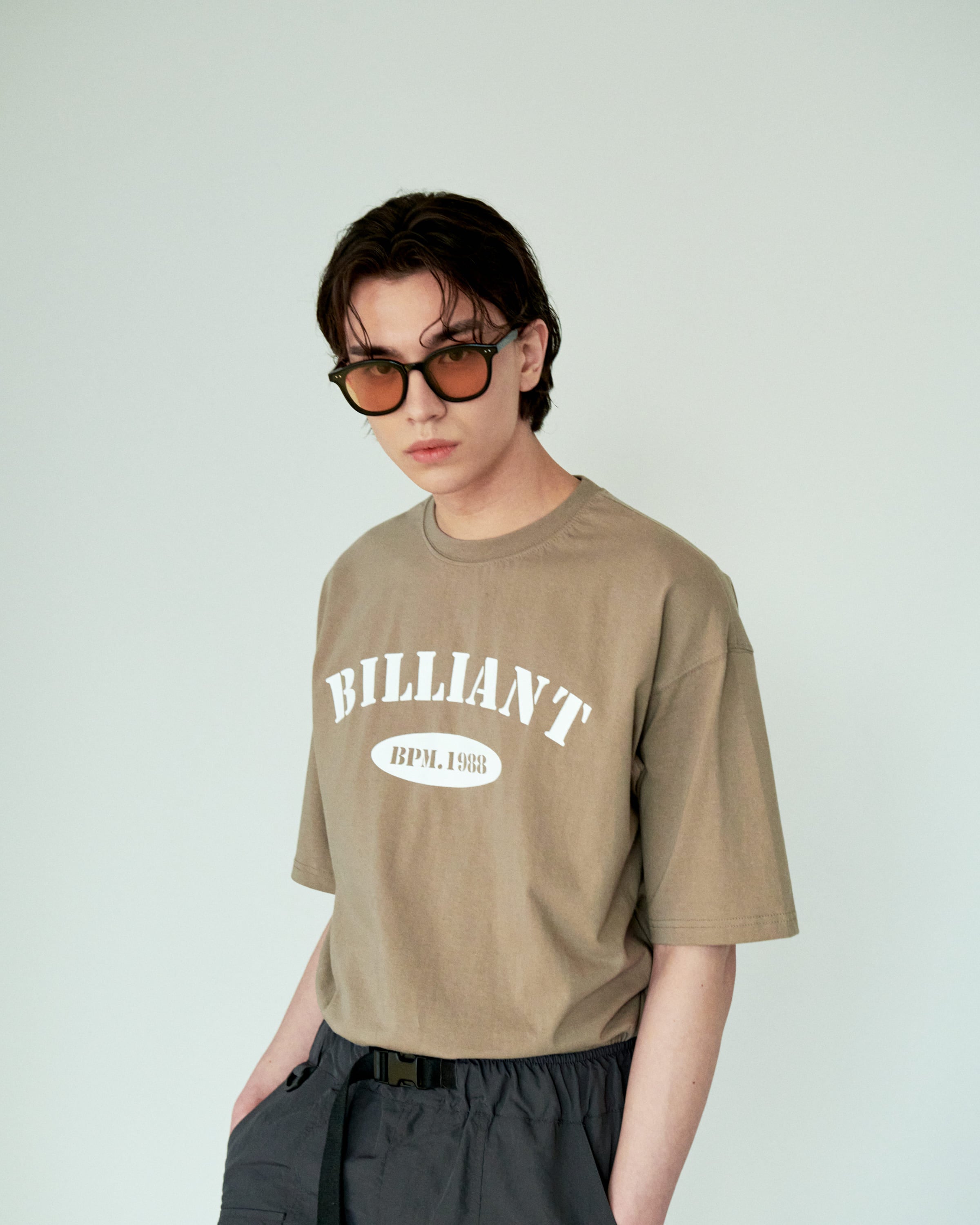 Over-Fit Open T-Shirt Beige - detail 1