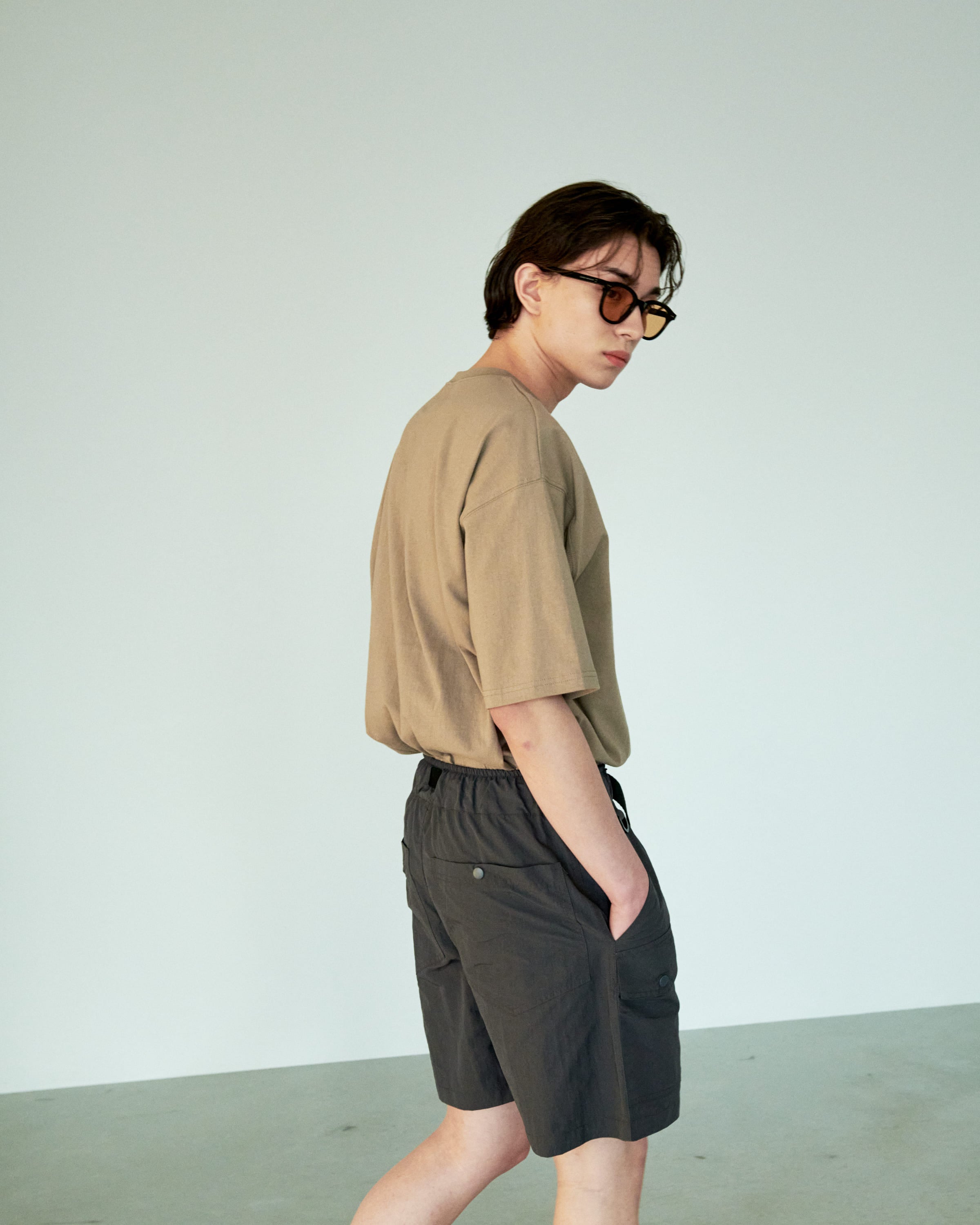 Over-Fit Open T-Shirt Beige - detail 2