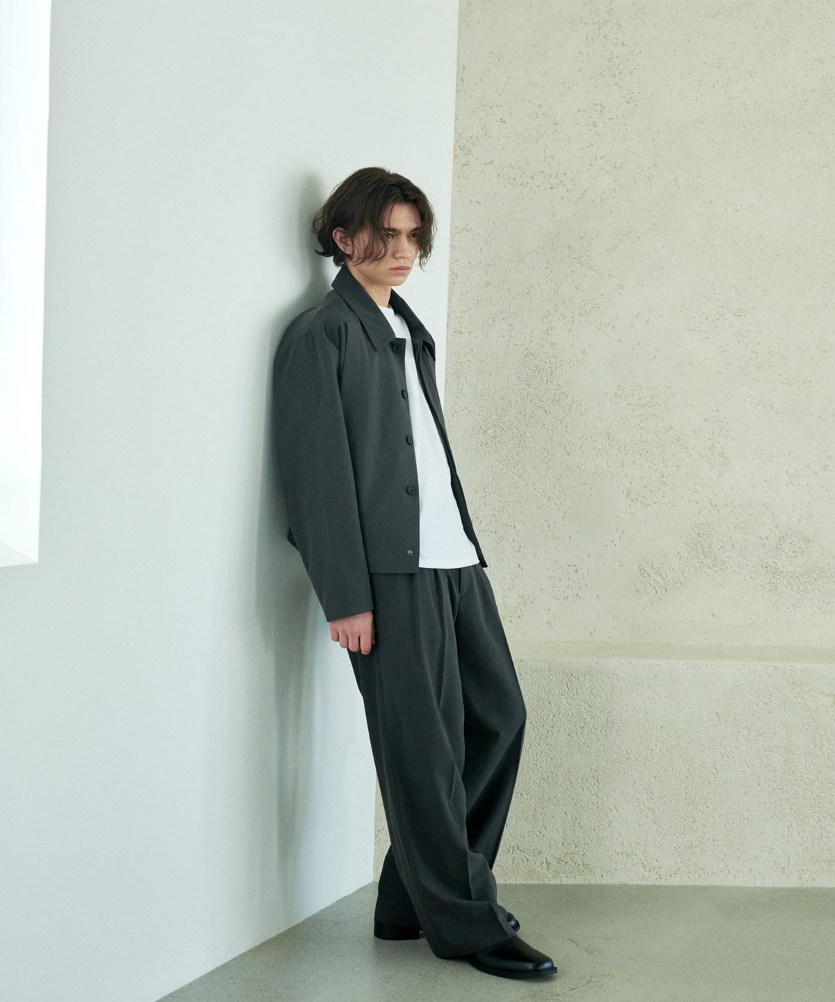 Double Pleat Semi-Wide Slacks Charcoal - detail 2